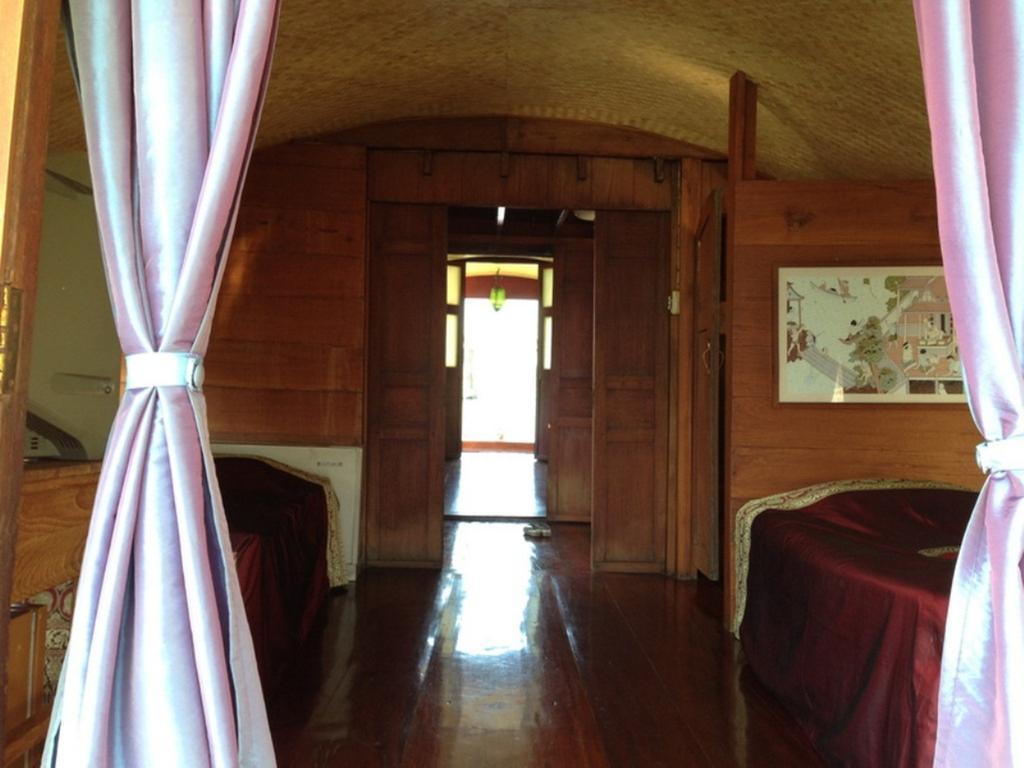 Ayothaya Riverside House Phranakhonszi Ajutthaja Szoba fotó